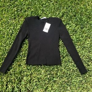 NWT Zara L/S SHOULDER PAD TOP SIZE S